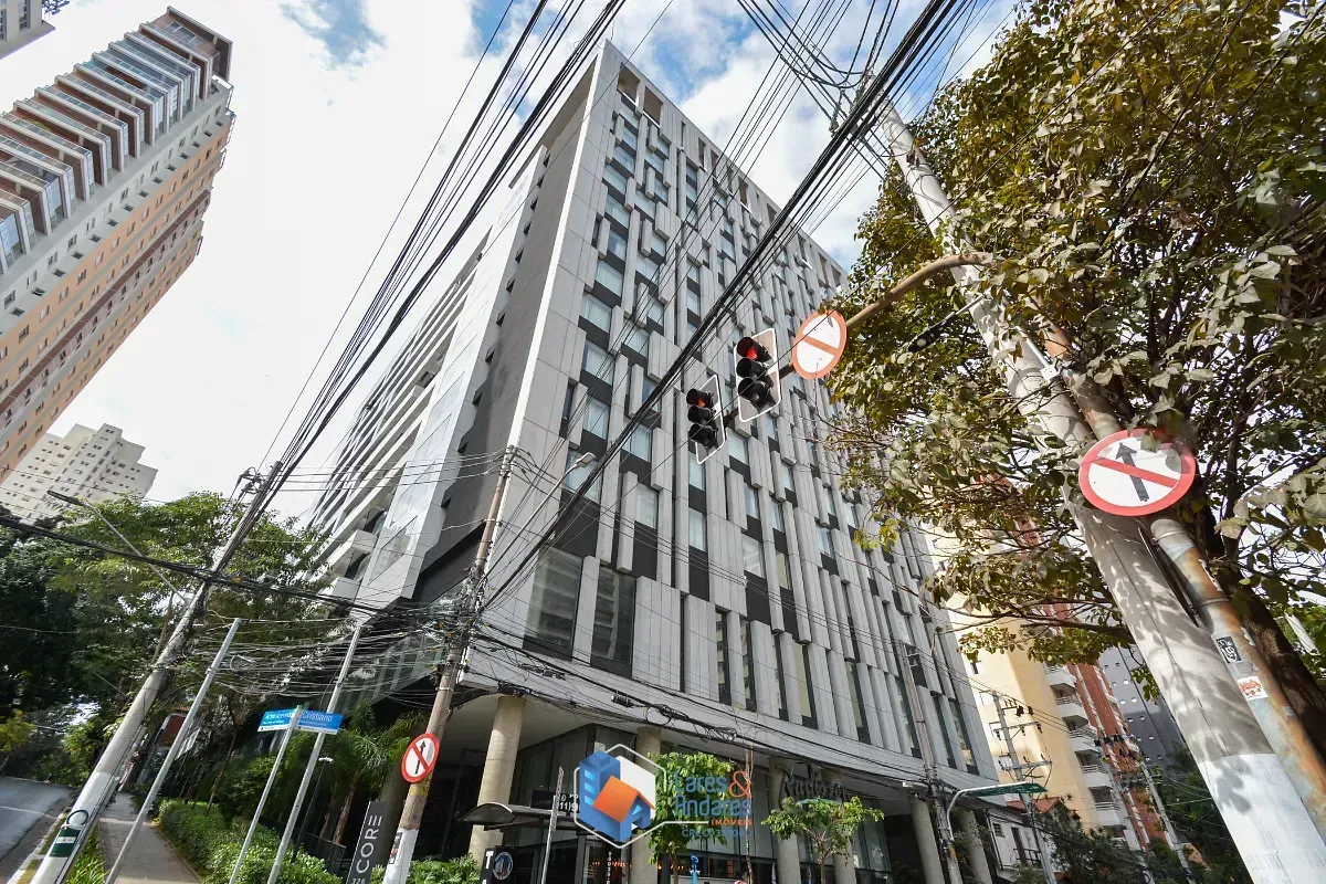 Imagem Conjunto comercial para venda em Cerqueira César, 36m²