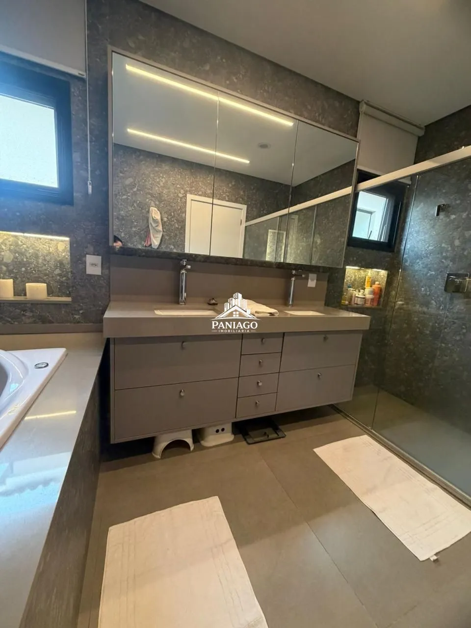 Imagem Casa Térrea à Venda no Condomínio Belvedere I | Porteira Fechada | 325 m²
