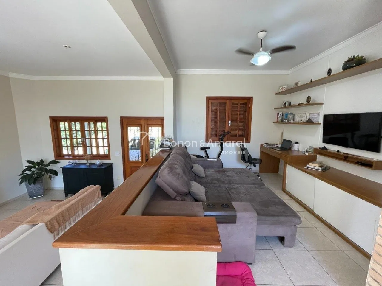Imagem Casa à venda no Condomínio Aldeia Suíça - Valinhos/SP