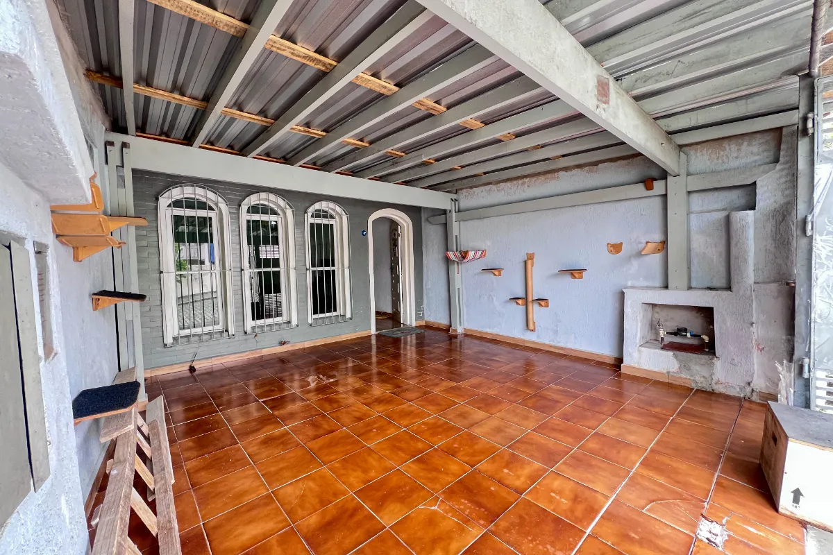 Imagem Casa de vila para venda em Suíssa com 3 quartos, 175m2