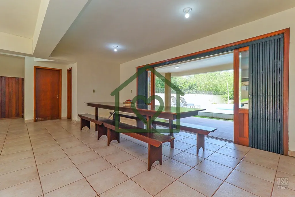 Imagem Viva com Exclusividade em Ipanema: Casa Completa com Piscina, Sacadas e Ambientes Amplos

Esta resid...