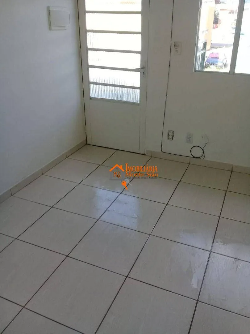 Imagem Casa com 2 dormitórios à venda, 48 m² por R$ 220.000,00 - Jardim Santo Expedito - Guarulhos/SP