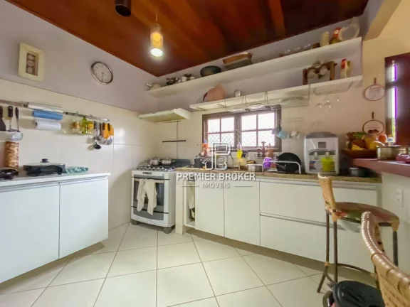 Imagem Casa à venda, 147 m² por R$ 670.000,00 - Albuquerque - Teresópolis/RJ