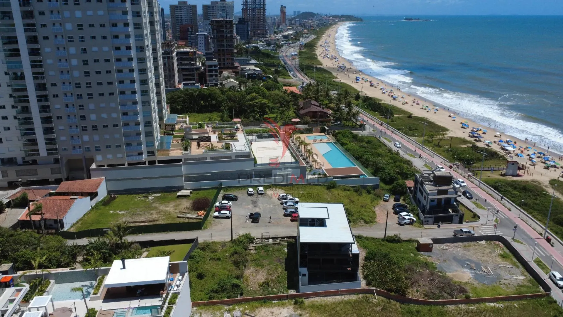 Imagem Exclusividade Quadra Mar: Terreno com Vista Permanente no Itacolomí, Balneário Piçarras