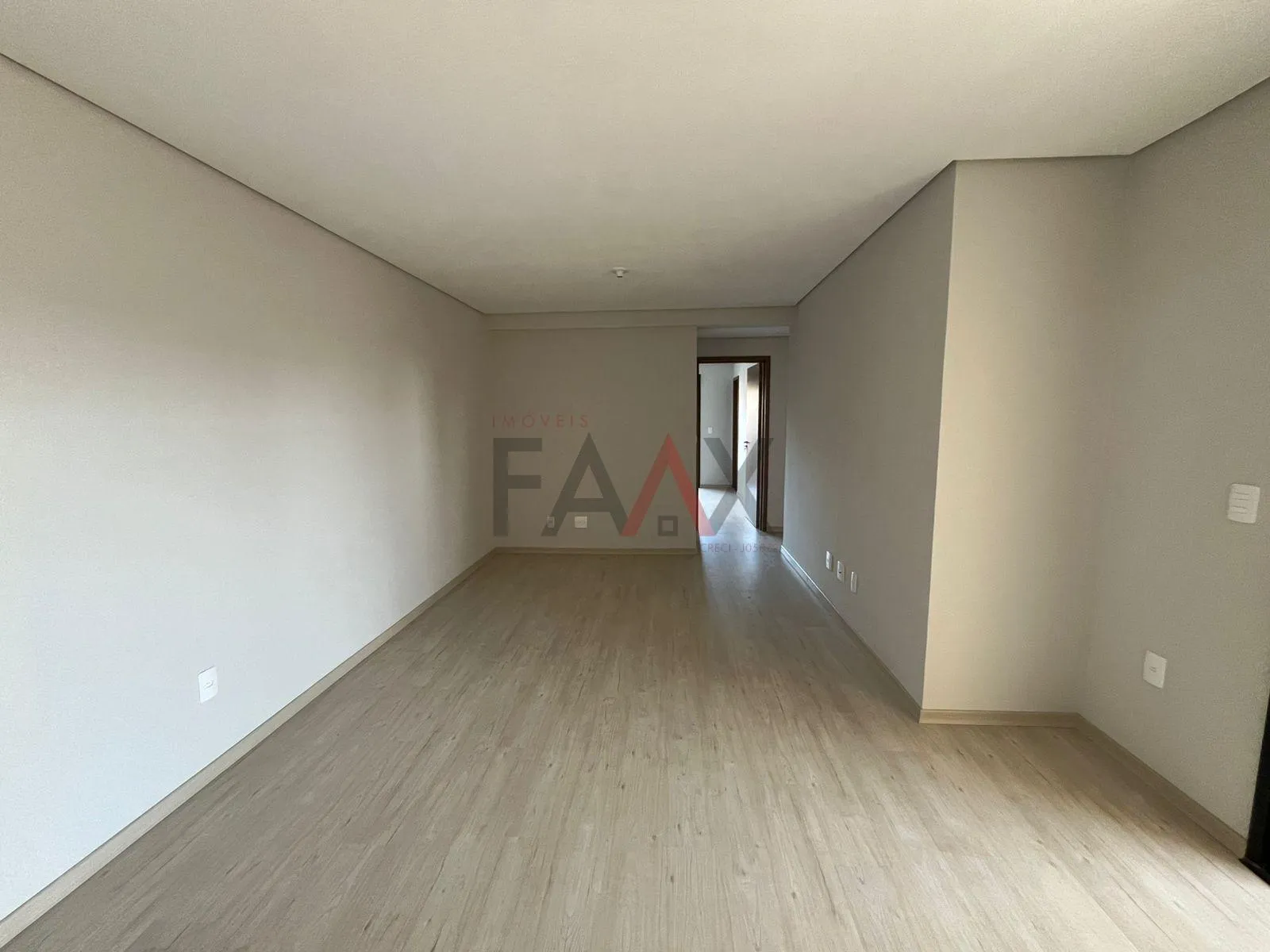 Imagem Apartamento com 03 Quartos e Sacada com Churrasqueira no Vila Borghese