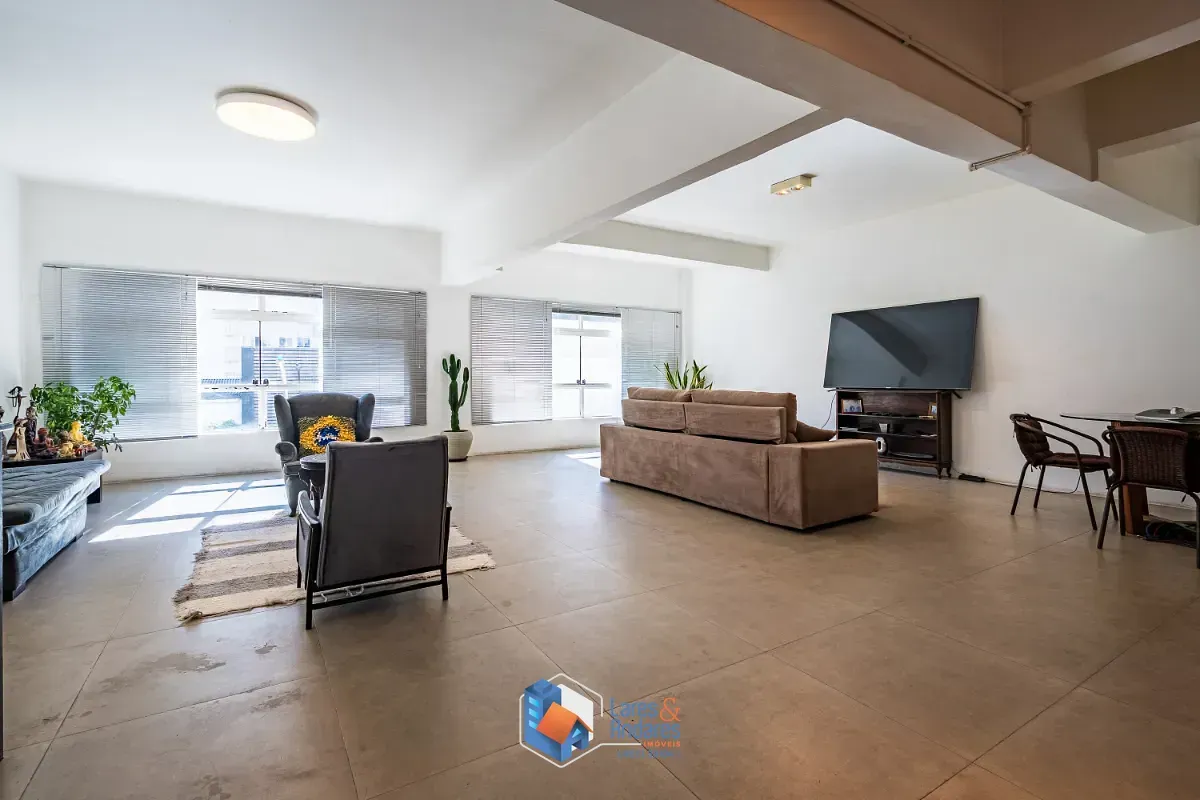 Imagem Loft para venda em Jardim Paulista com 1 quarto, sendo 1 suíte, 130m²