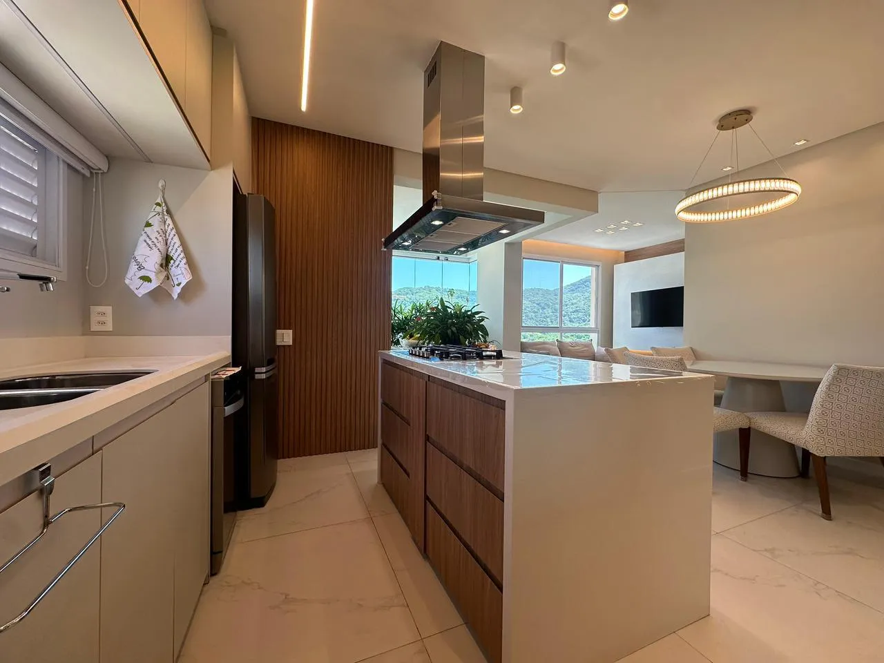 Imagem Apartamento à venda com 115m2 por R$ 2.390.000,00