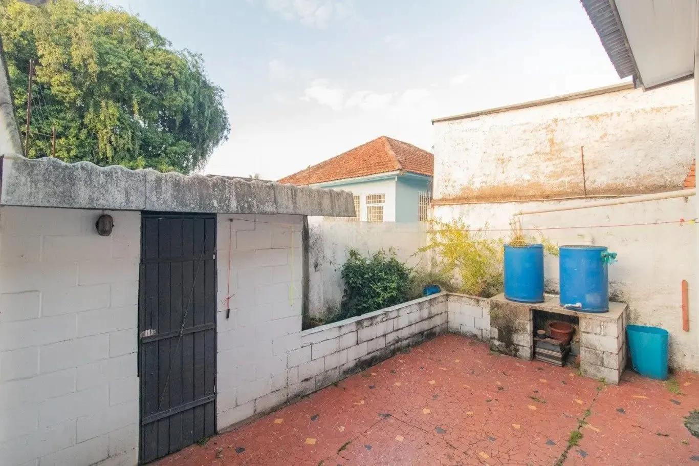 Imagem Casa com 4 dormitórios e 175m² à venda no Bairro Santa Tereza