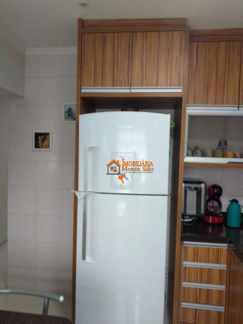 Imagem Apartamento com 2 dormitórios à venda, 54 m² por R$ 239.000,00 - Cidade Soberana - Guarulhos/SP