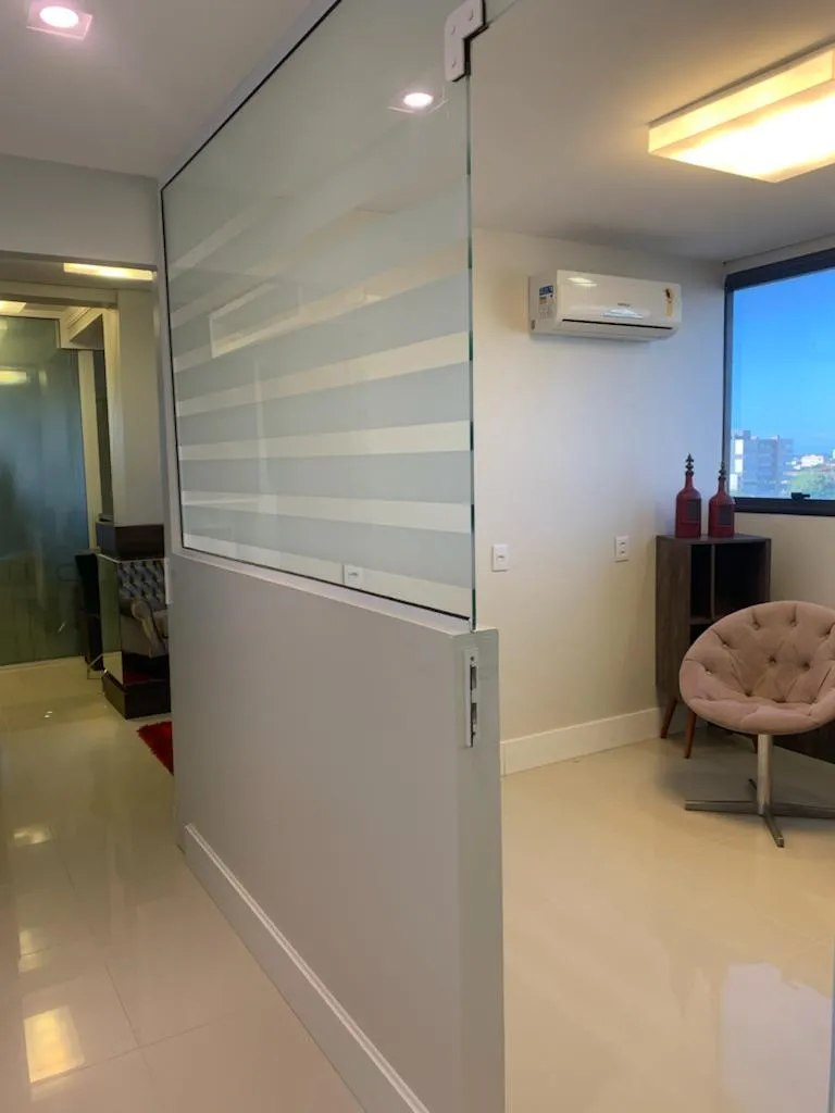 Imagem Sala comercial à venda em Torres, Centro, 49.06m2