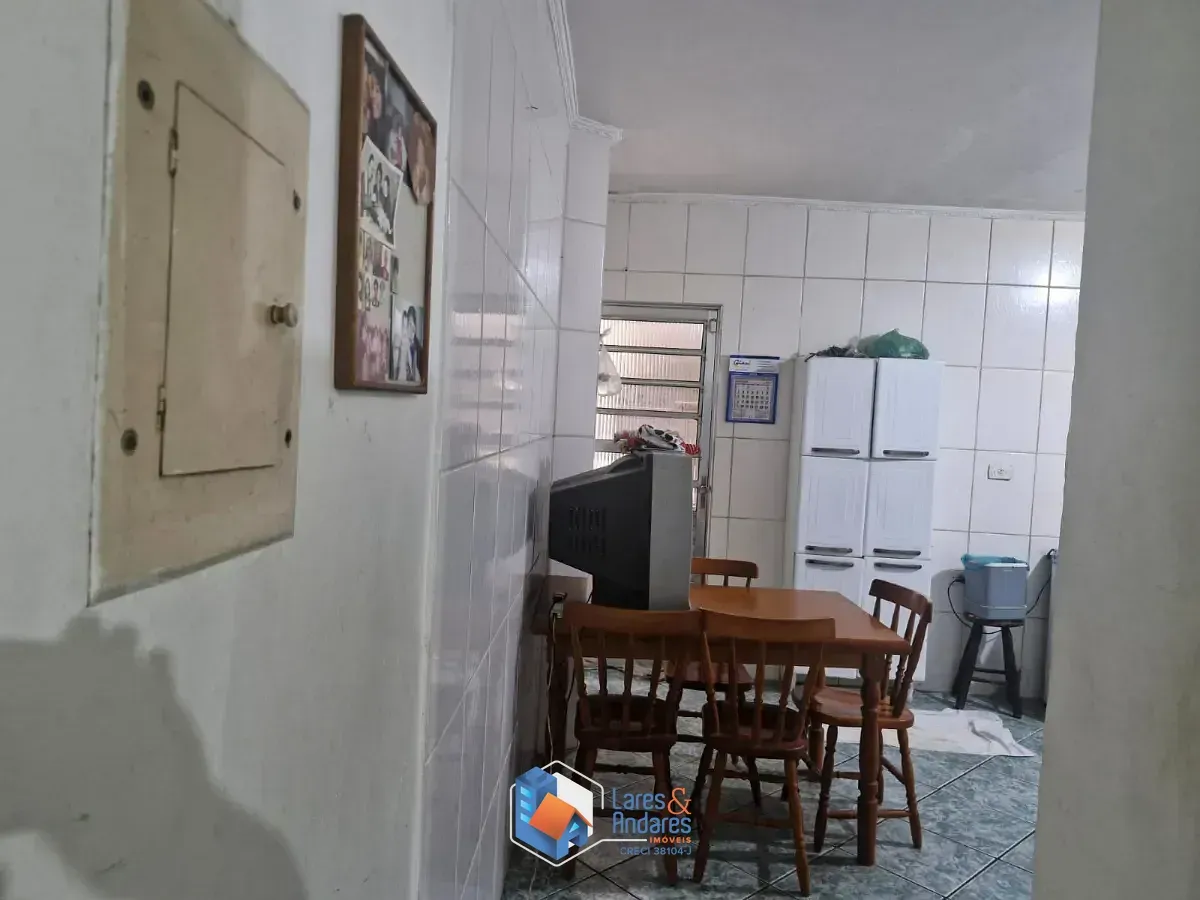 Imagem Casa para venda em Vila Carbone com 4 quartos, sendo 2 suítes, 138m²
