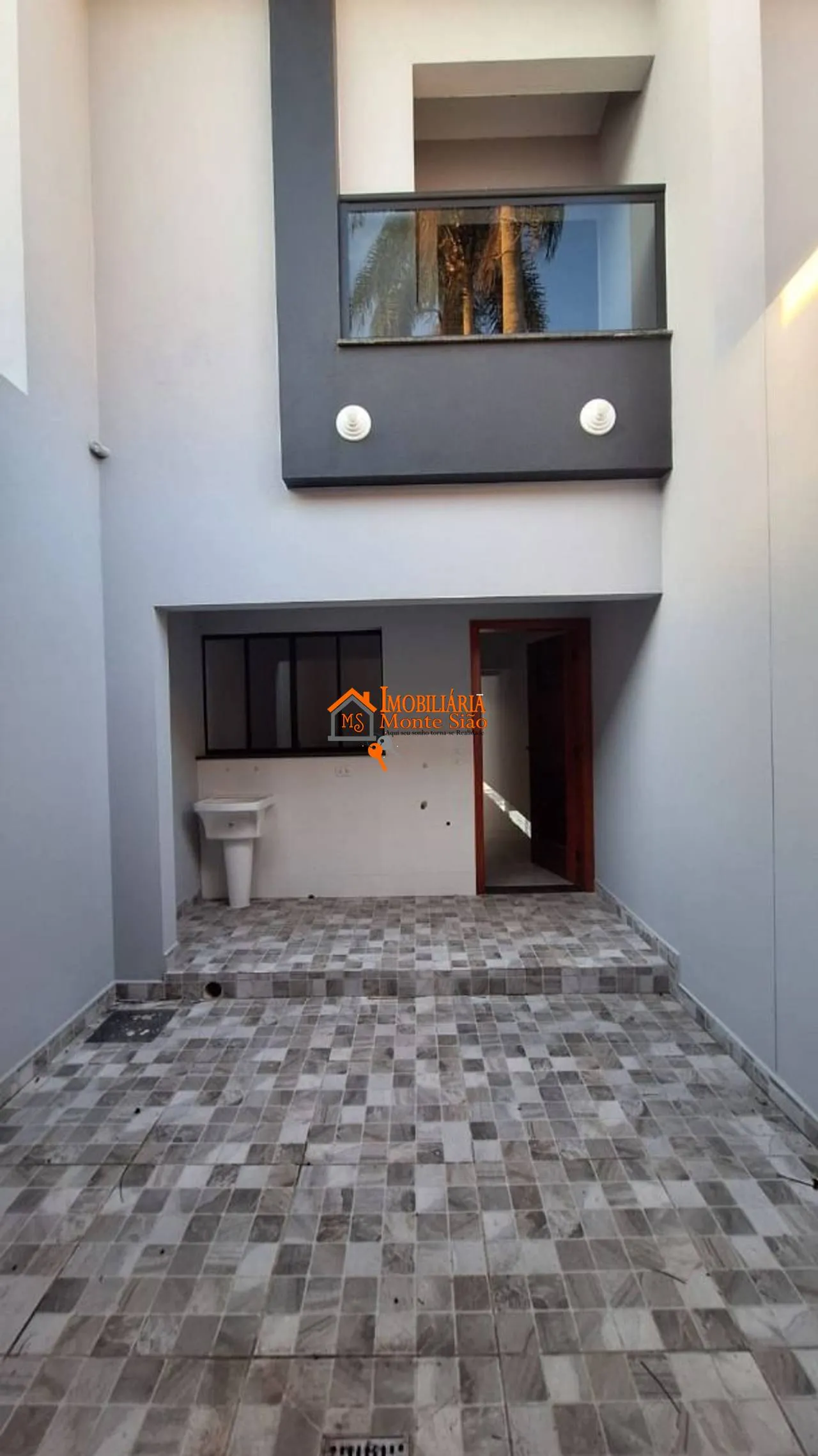 Imagem Sobrado com 2 dormitórios à venda, 92 m² por R$ 450.000,00 - Jardim Rio Negro - Itaquaquecetuba/SP