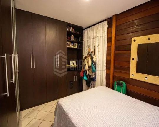Imagem Village Alvorada!!! SHIS QL 32!!! Casa Térrea com Piscina, Churrasqueira e Sauna!!!