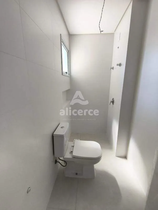 Imagem Apartamento à venda com 3 quartos 1 suíte, 87m² em Barreiros São José