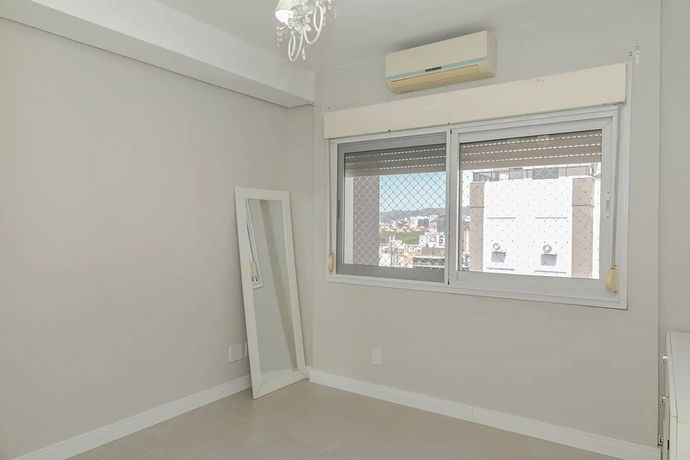 Imagem Belo Apartamento no Condominio Vergéis