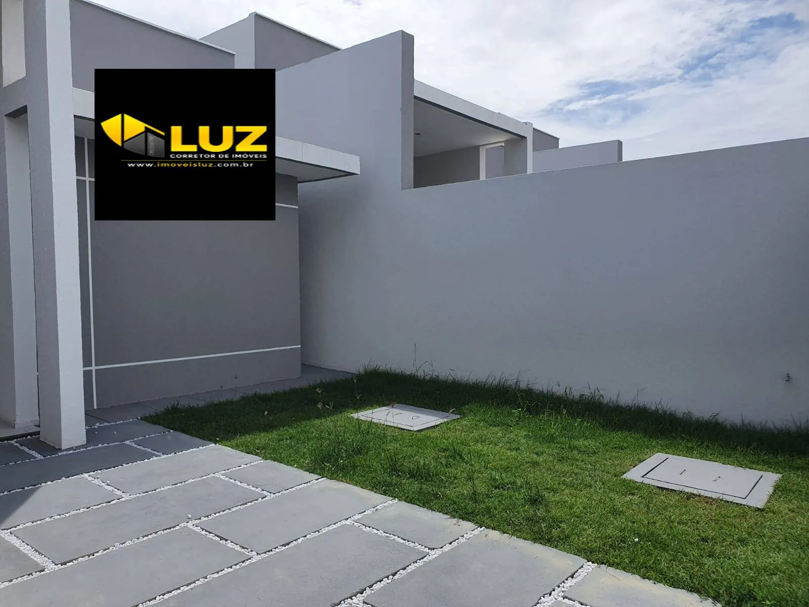 Imagem Casas novas por trás da Casas Freitas pertinho Wasshington Soares!