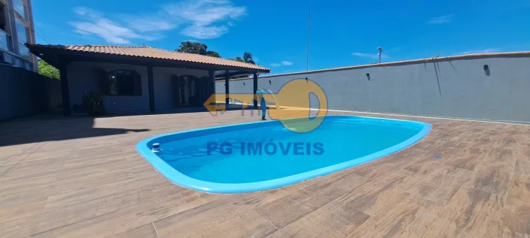Imagem RESIDENCIA PARA 13 PESSOAS A 700M DO MAR