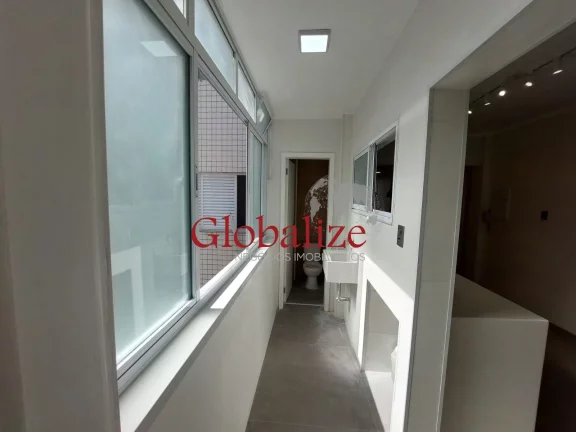 Imagem Apartamento à venda com 85m², 2 quartos, 1 suíte, vista mar por R$669.000,00 no José Menino em Santos