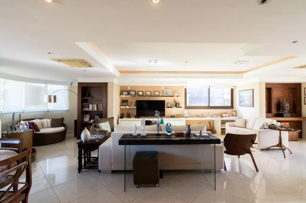 Imagem Apartamento para Venda - 279m², 3 dormitórios, sendo 1 suites, 4 vagas - Boa Vista