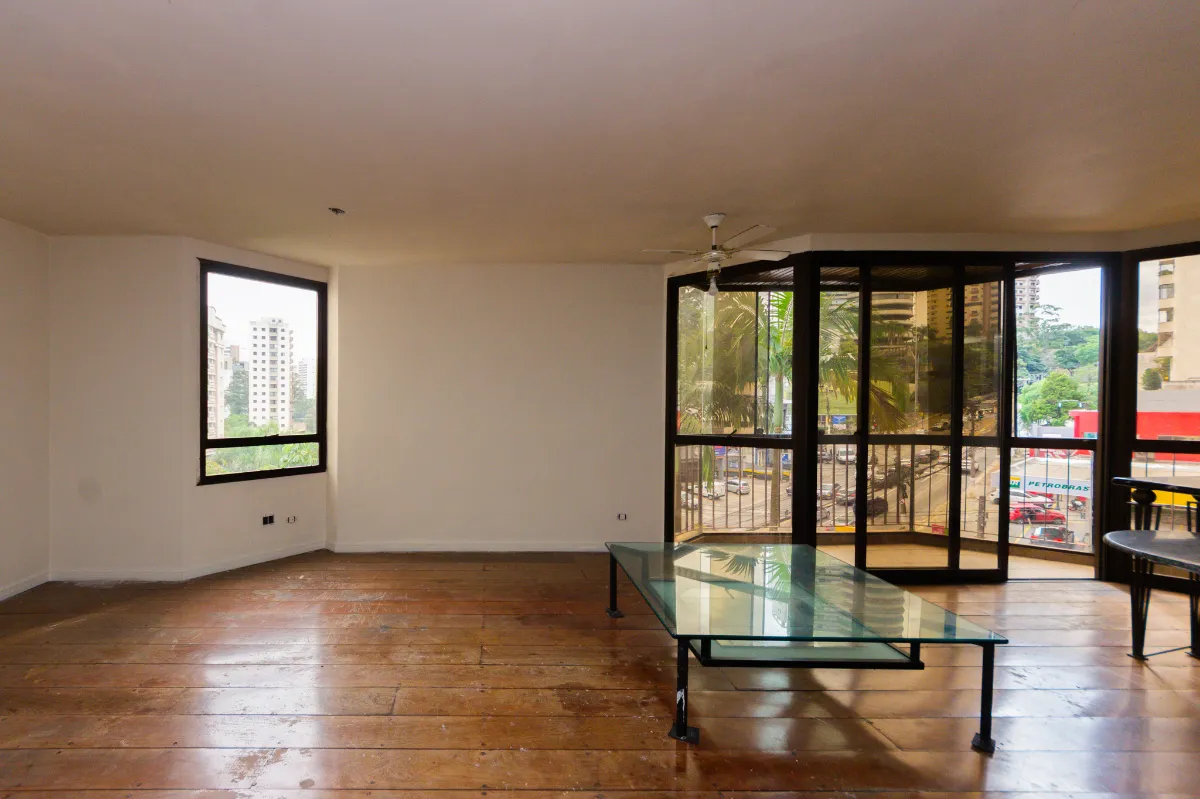 Imagem Apartamento para venda em Vila Andrade com 4 quartos, sendo 3 suítes, 172m2