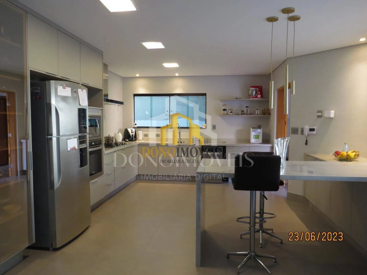 Imagem Sobrado 313 m² 3 suítes 4 vagas piscina Parque dos Pássaros SBC alto padrão