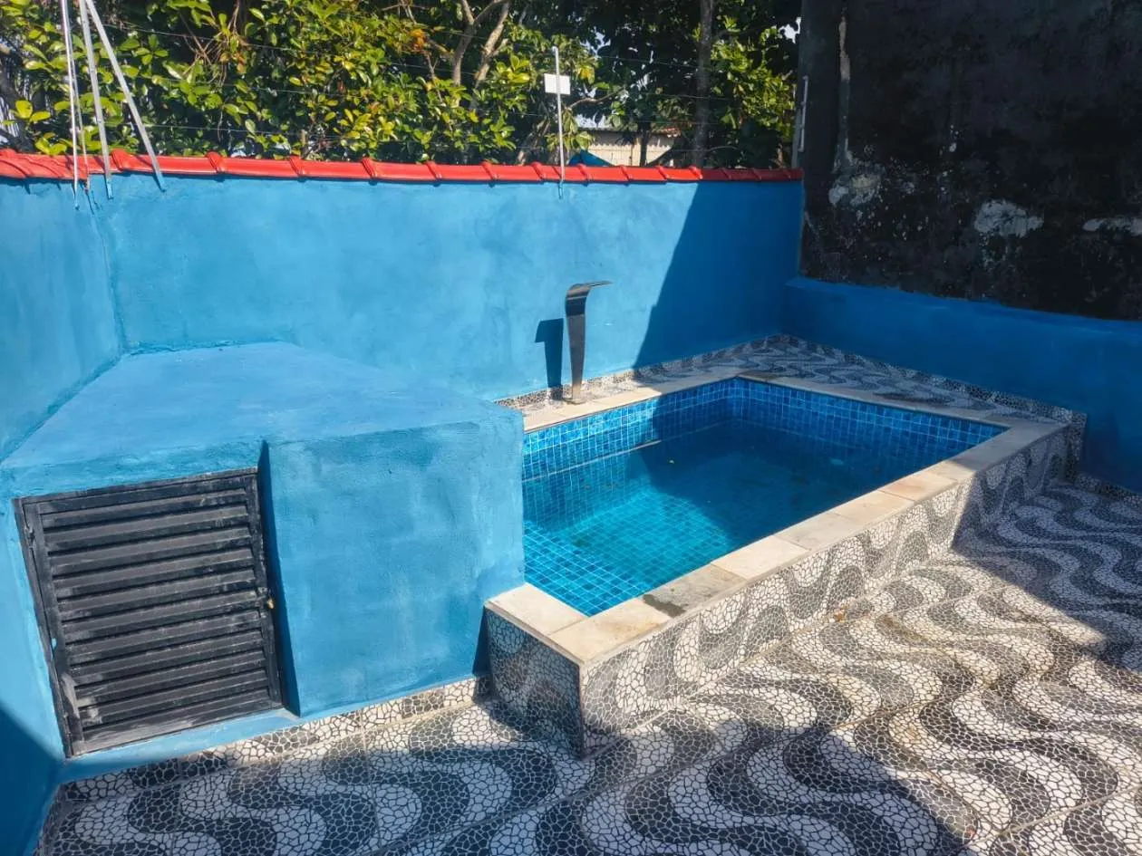 Imagem Casa para Venda em Itanhaém, Jamaica (Praia), 2 dormitórios, 1 banheiro, 2 vagas