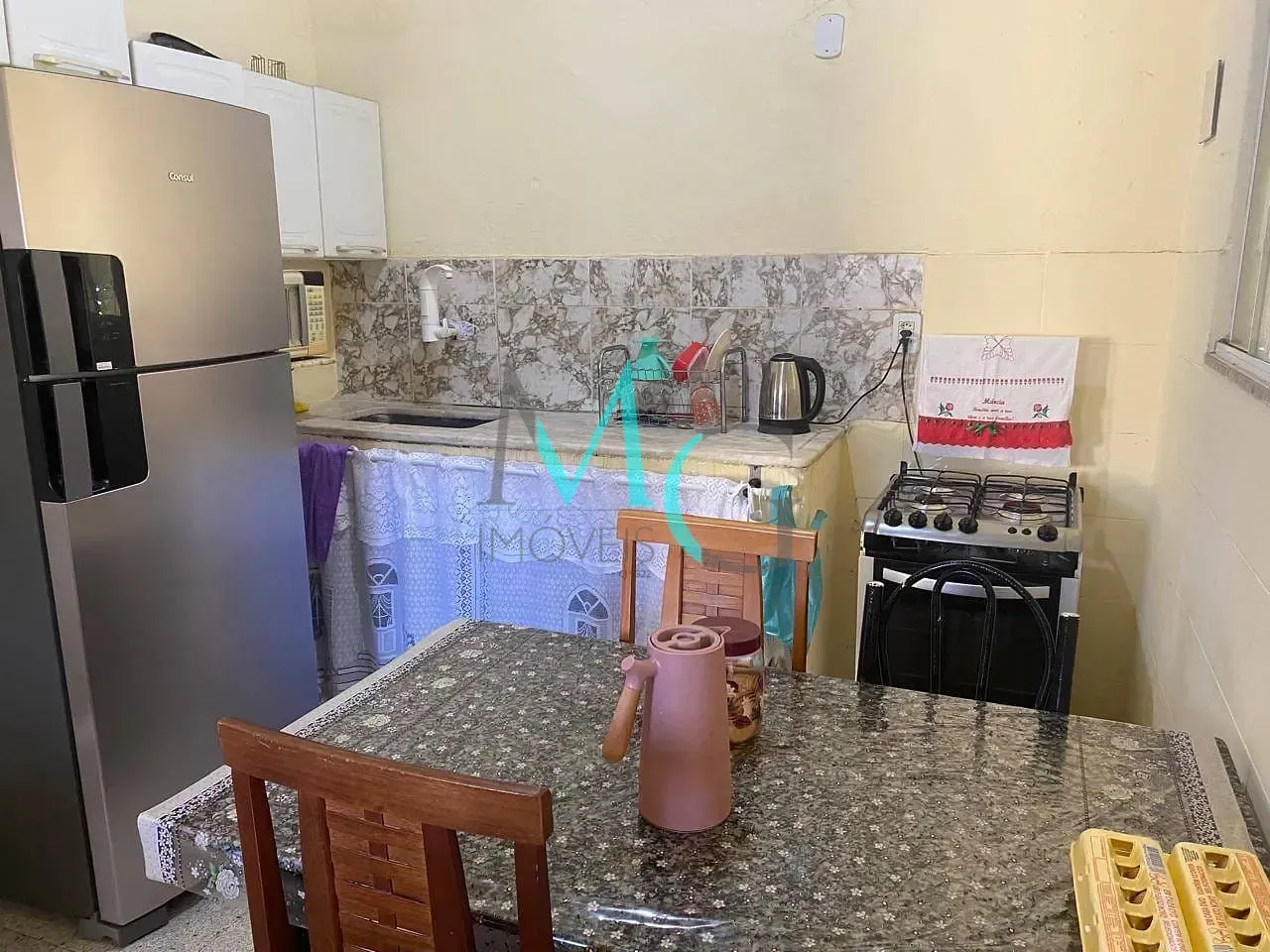 Imagem Excelente casa duplex à venda, em Paciência com 2quartos sendo suítes, rodeado pela natureza.