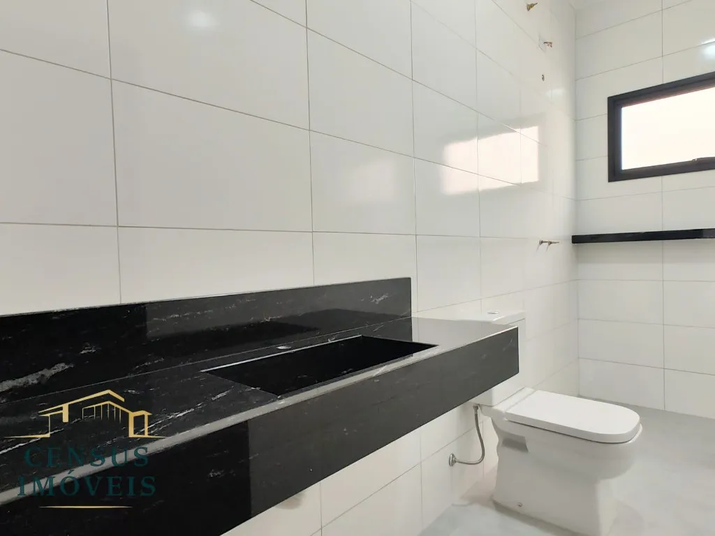 Foto do imóvel: Imperdível Casa à Venda em Vinhedo-SP, Marambaia: 3 quartos, 1 suíte, 7 salas, 4 banheiros, 4 vagas, 277m²! em Marambaia