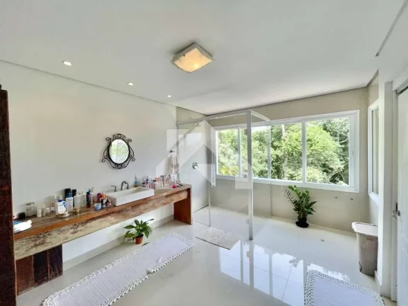 Imagem Casa de Condomínio em Aldeia da Fazendinha - Carapicuíba
