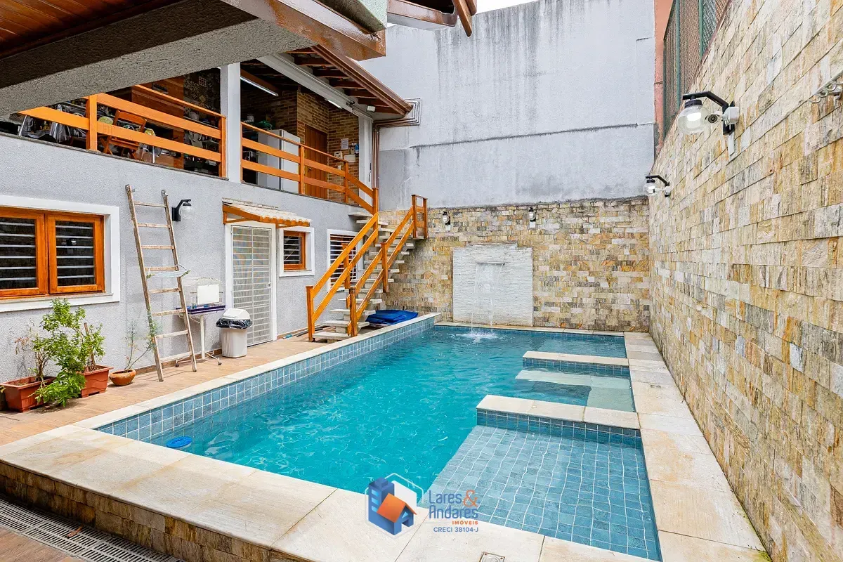 Imagem Sobrado para venda em Jardim Marajoara com 4 quartos, sendo 4 suítes, 276m²