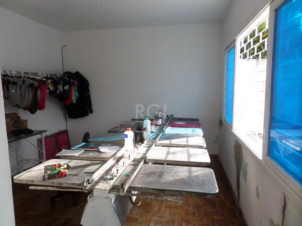 Imagem Casa para Venda - 153m², 5 dormitórios, sendo 3 suites, 4 vagas - Jardim Itu Sabará