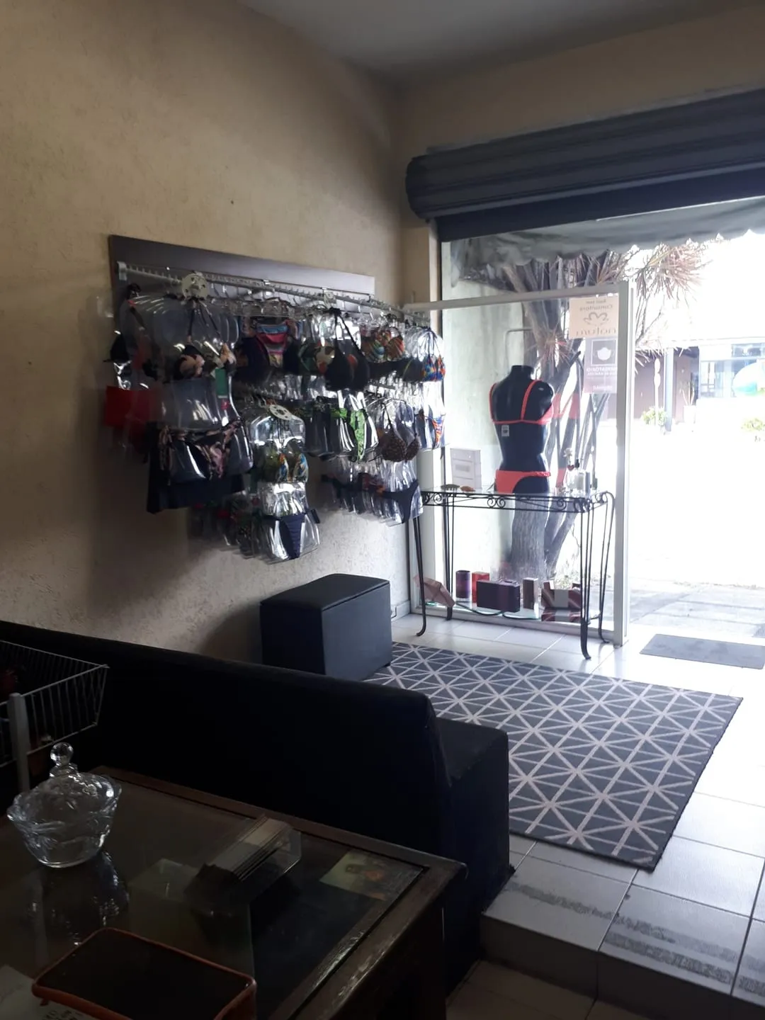 Imagem Comercial para Locação 25M², Bel Recanto, Taubaté - SP