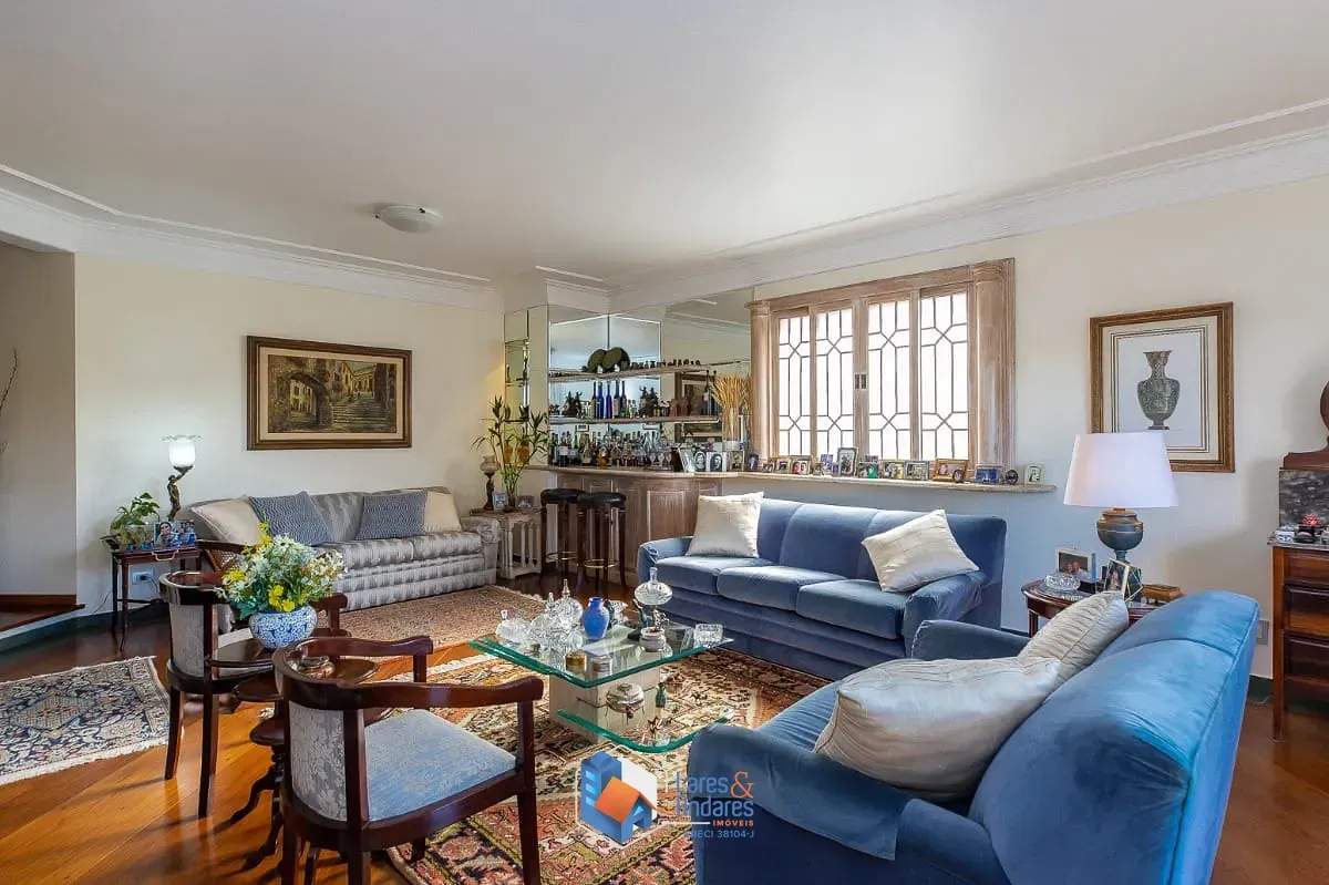 Imagem Apartamento para venda em Moema com 4 quartos, sendo 3 suítes, 200m²