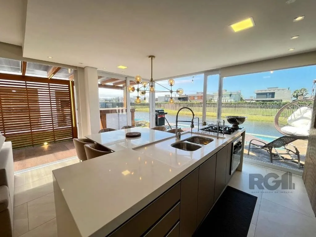 Imagem Casa de Condomínio em Atlântida