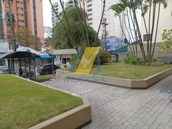 Imagem Apartamento 130m² em Moema com 3 vagas e lazer completo.