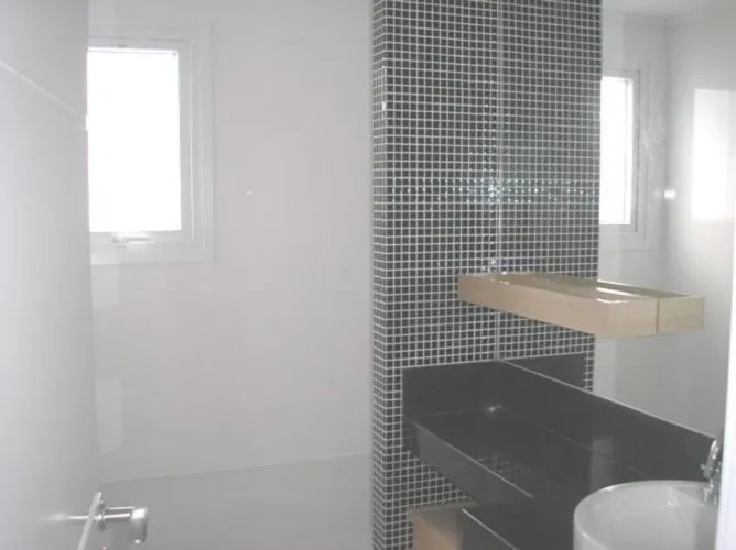 Imagem Casa para Venda - 462m², 6 dormitórios, sendo 6 suites, 3 vagas - Atlântida