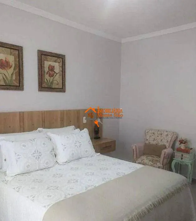 Imagem Sobrado com 4 dormitórios à venda, 200 m² por R$ 950.000 - Jardim Paraventi - Guarulhos/SP