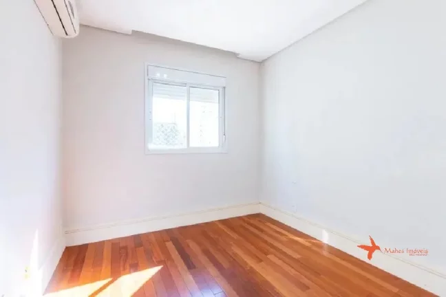 Imagem Apartamento à venda em Pinheiros, São Paulo-SP: 3 quartos, 3 suítes, 3 salas, 5 banheiros, 3 vagas, 150m². Próximo ao Hospital das Clinicas!
