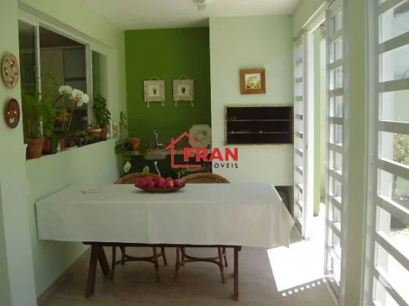 Imagem Belíssima Casa Bairro Corrego Grande 4 Dorms/2 Suites mais.