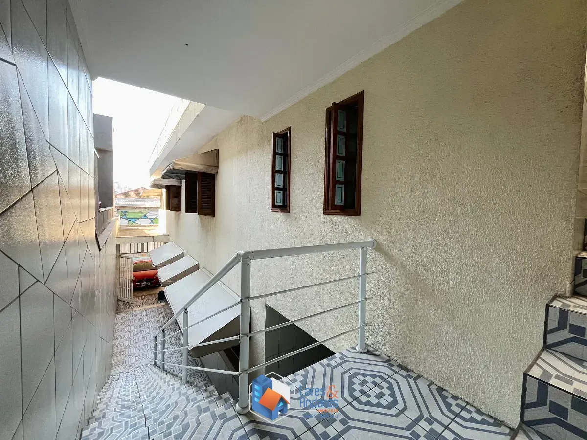Imagem Sobrado para venda em Vila Moraes com 2 quartos, sendo 2 suítes, 300m²