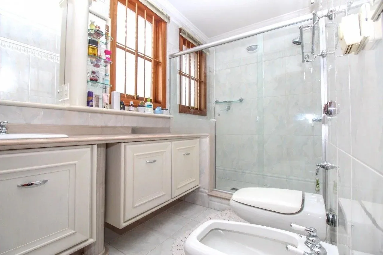 Imagem Casa 612m² - 3 suíte, 8 vagas no bairro Medianeira