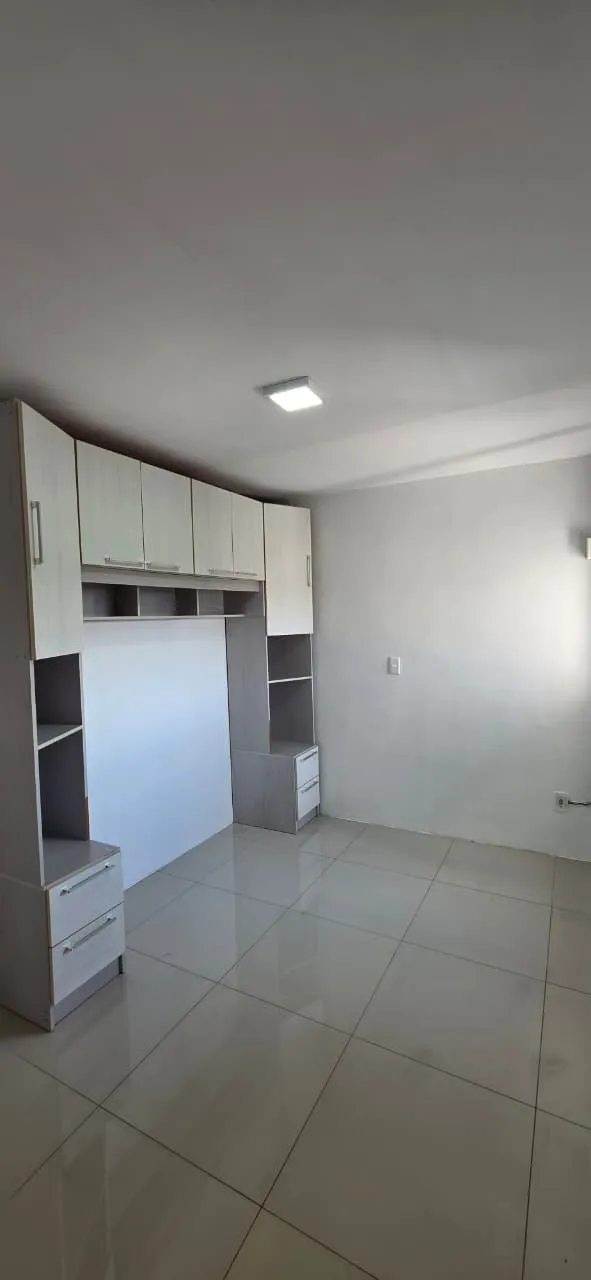 Imagem APARTAMENTO SEMIMOBILIADO À VENDA EM CANOAS