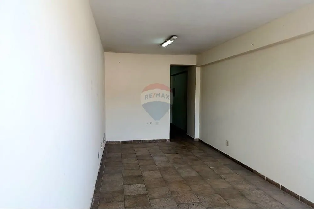 Imagem Sala Comercial à venda de 32m² em andar alto, em Vila Isabel