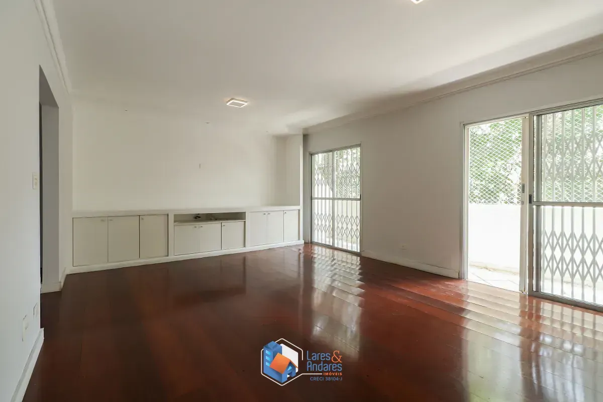 Imagem Apartamento para venda em Campo Belo com 4 quartos, sendo 1 suíte, 172m²