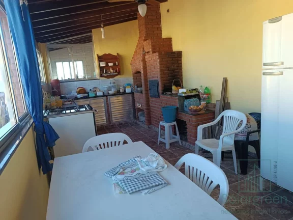 Imagem Casa à Venda 300 m² em Terra Preta - Por R$650.000,00
