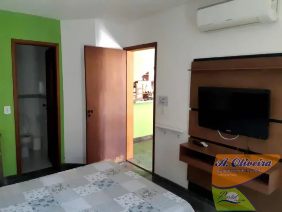 Imagem Linda Casa com 05 dormitórios (sendo 03 suítes) - 450 metros da praia da Enseada