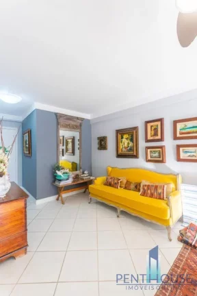 Imagem Apartamento Quadra Mar para Venda em Balneário Camboriú, CENTRO, 3 dormitórios, 1 suíte, 2 banheiros, 1 vaga