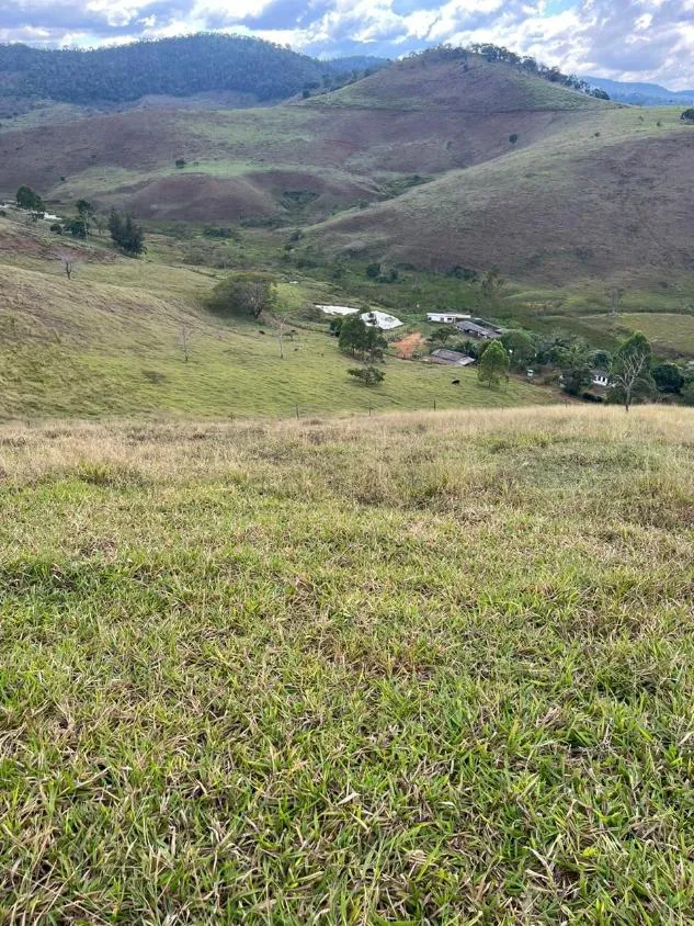 Imagem Terreno à Venda em São Domingos do Prata/MG com 25,5 hectares de terra