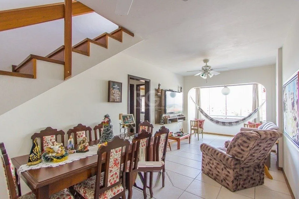 Imagem Cobertura para Venda - 120m², 3 dormitórios, sendo 1 suites, 1 vaga - Centro