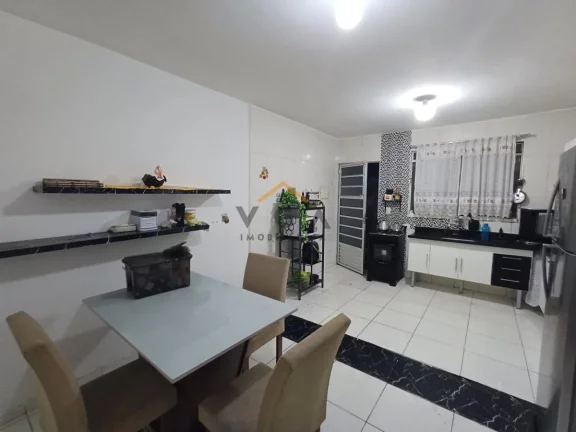 Imagem Sobrado para Venda em São Paulo, Penha de França, 2 dormitórios, 2 banheiros, 1 vaga